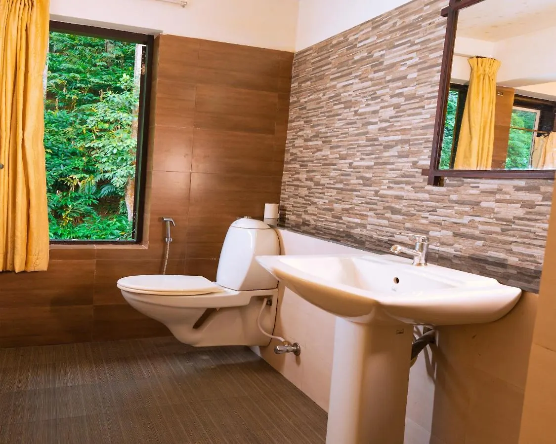 Falling Waters Munnar