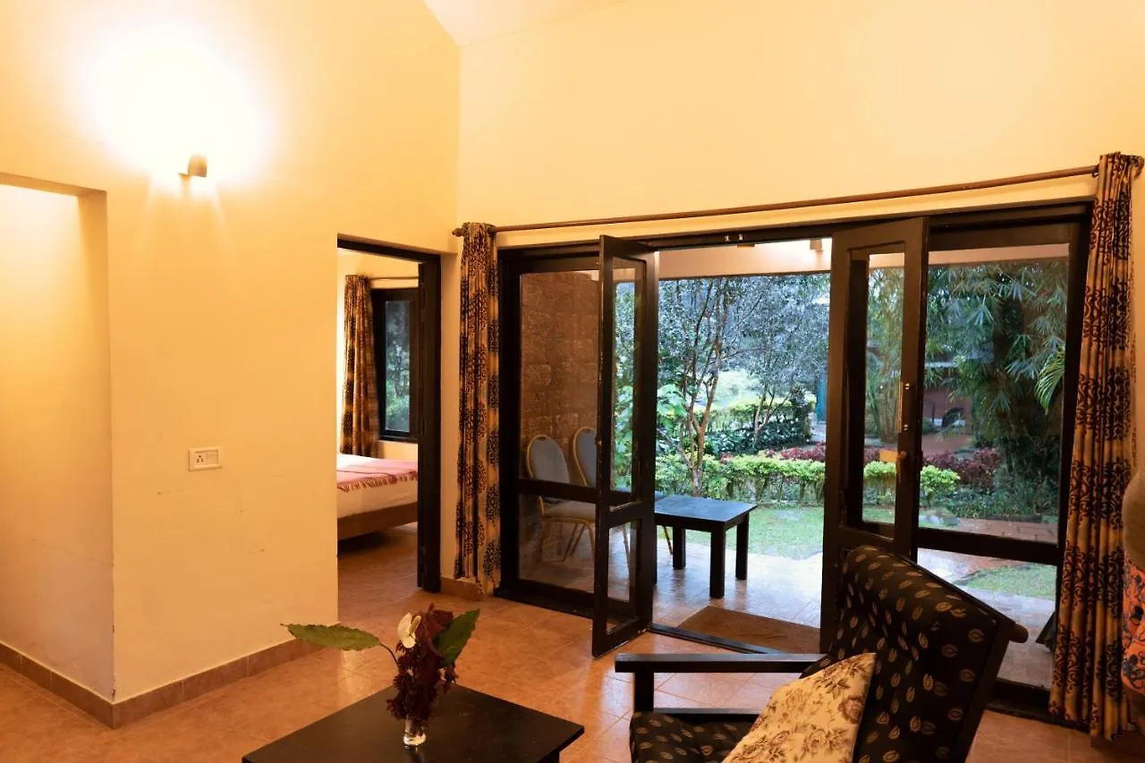 Hotel Falling Waters Munnar