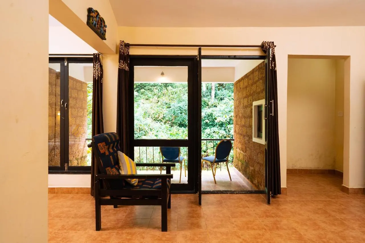 *** Hotel Falling Waters Munnar India