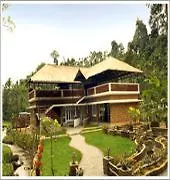 *** Hotel Falling Waters Munnar India